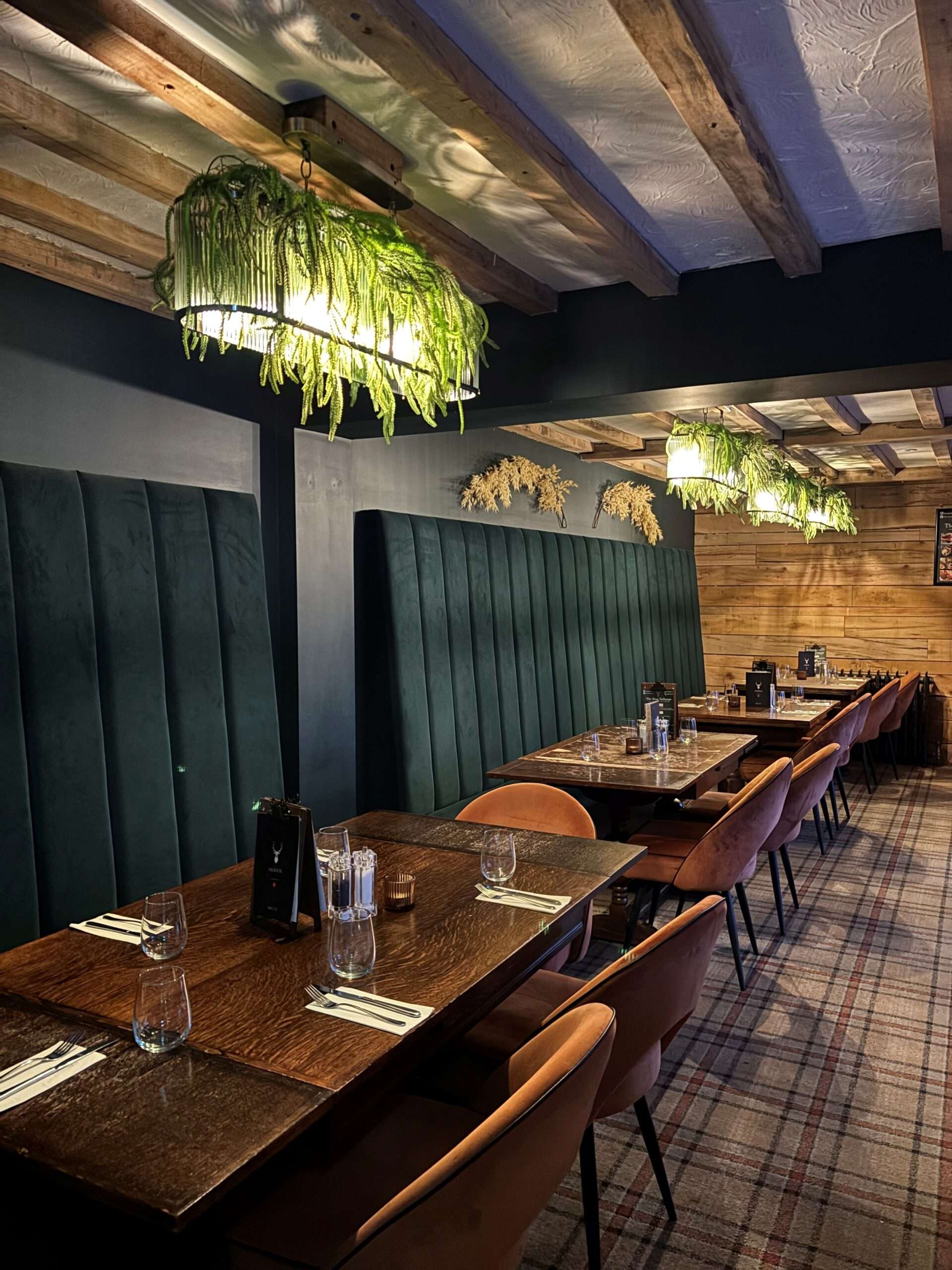 The STag Salhouse Dining
